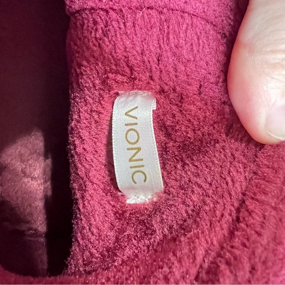 Vibrant burgundy Suede Boots - Picture 5 of 7